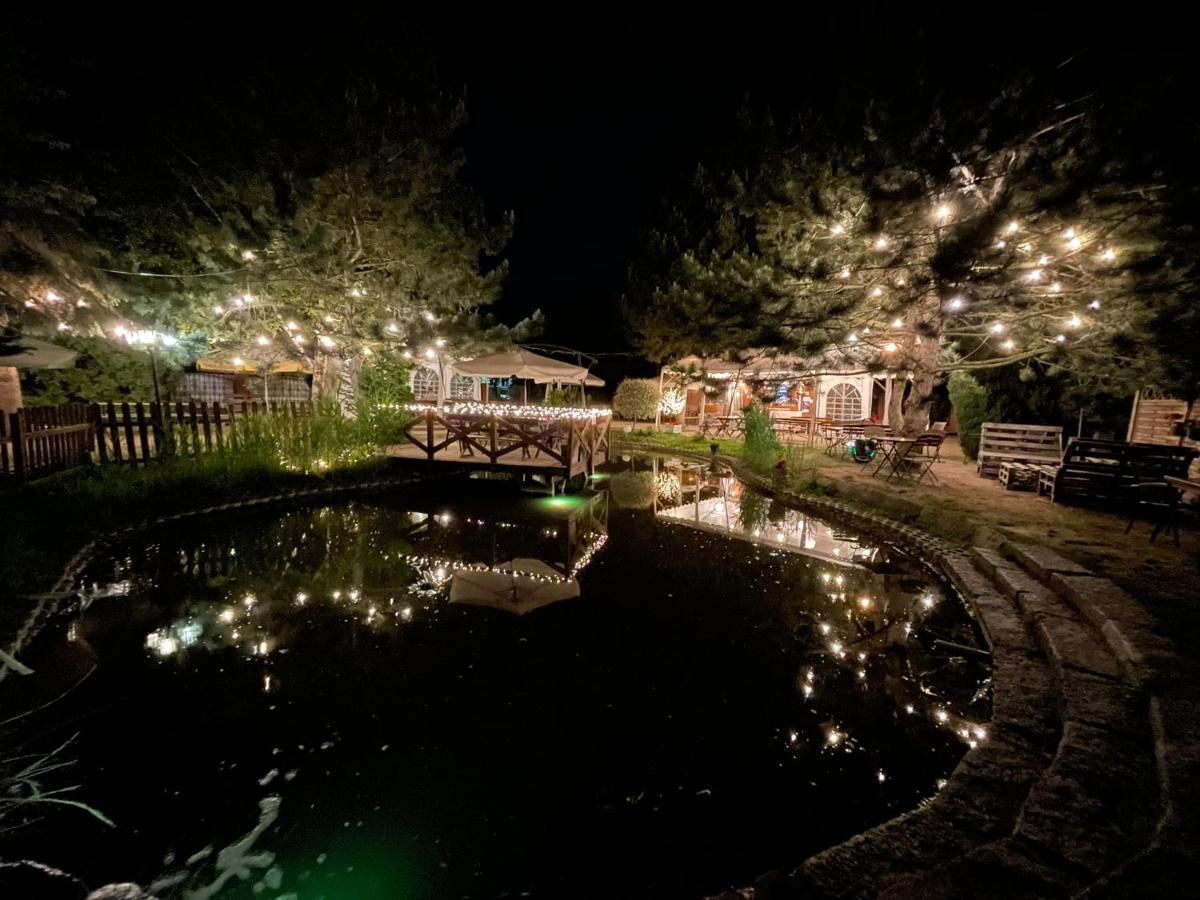 Hotel Garden Oleśnica Exteriér fotografie